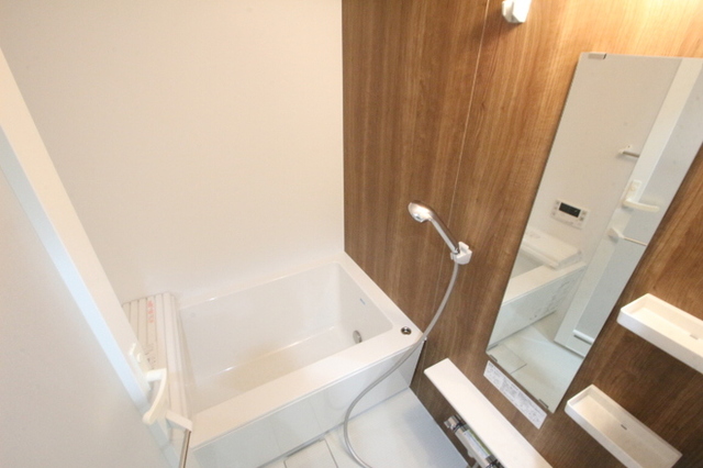 バス・シャワールーム　同仕様