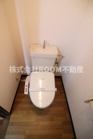 トイレ　トイレもきれいです