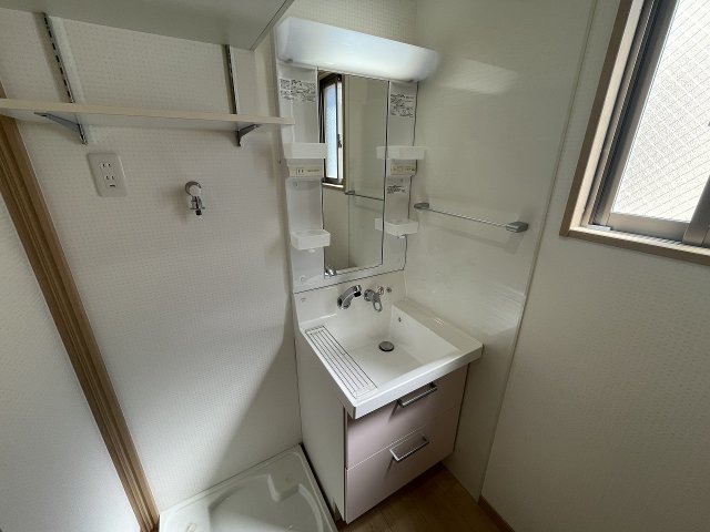 洗面設備　洗面所です