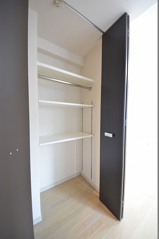 収納　プライムアーバン安堂寺　収納