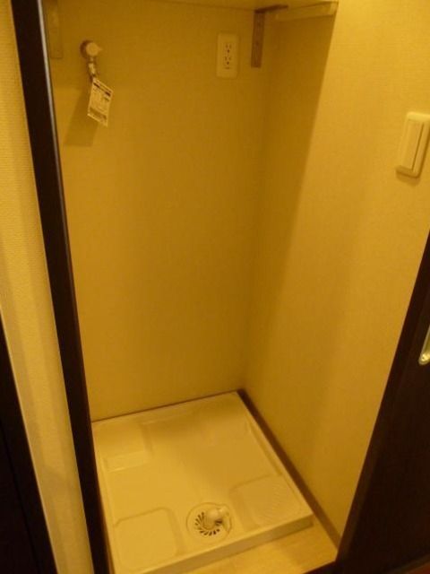 その他設備　洗濯機置場