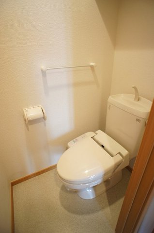 トイレ　シンプルで使いやすいトイレです