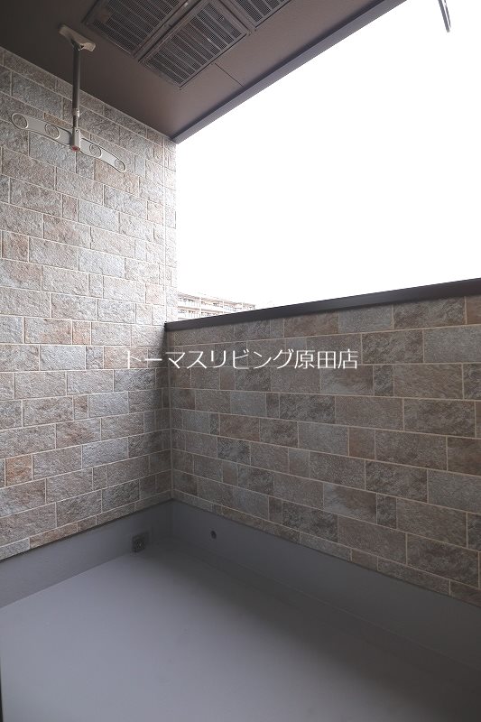 バルコニー　・同型参考写真