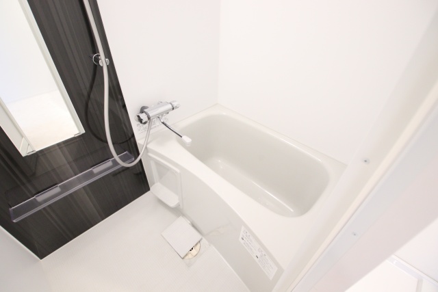 バス・シャワールーム　※別室の参考写真の為、現況優先です。