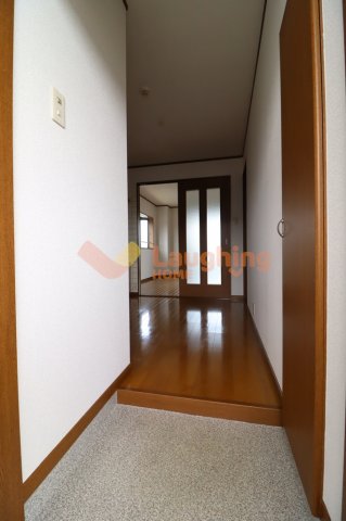 玄関　ゆったりとした玄関です