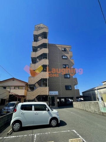 建物外観　外観は落ち着いています