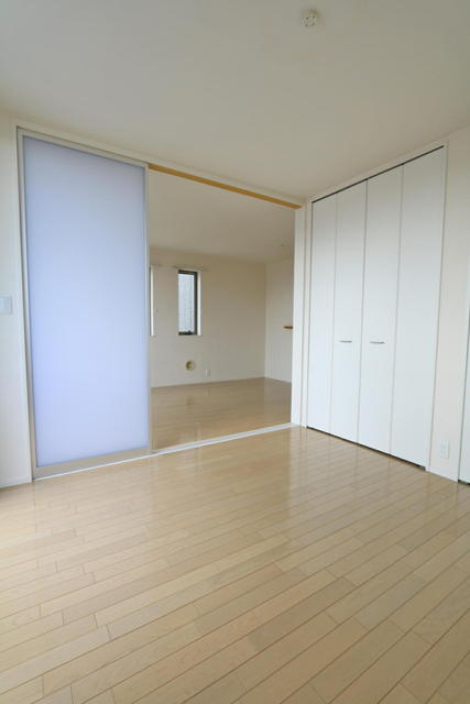 その他部屋・スペース　５．６帖の洋室☆