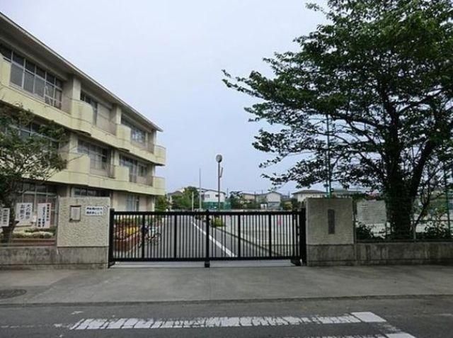 小学校　藤沢市立鵠洋小学校（小学校）まで1255m