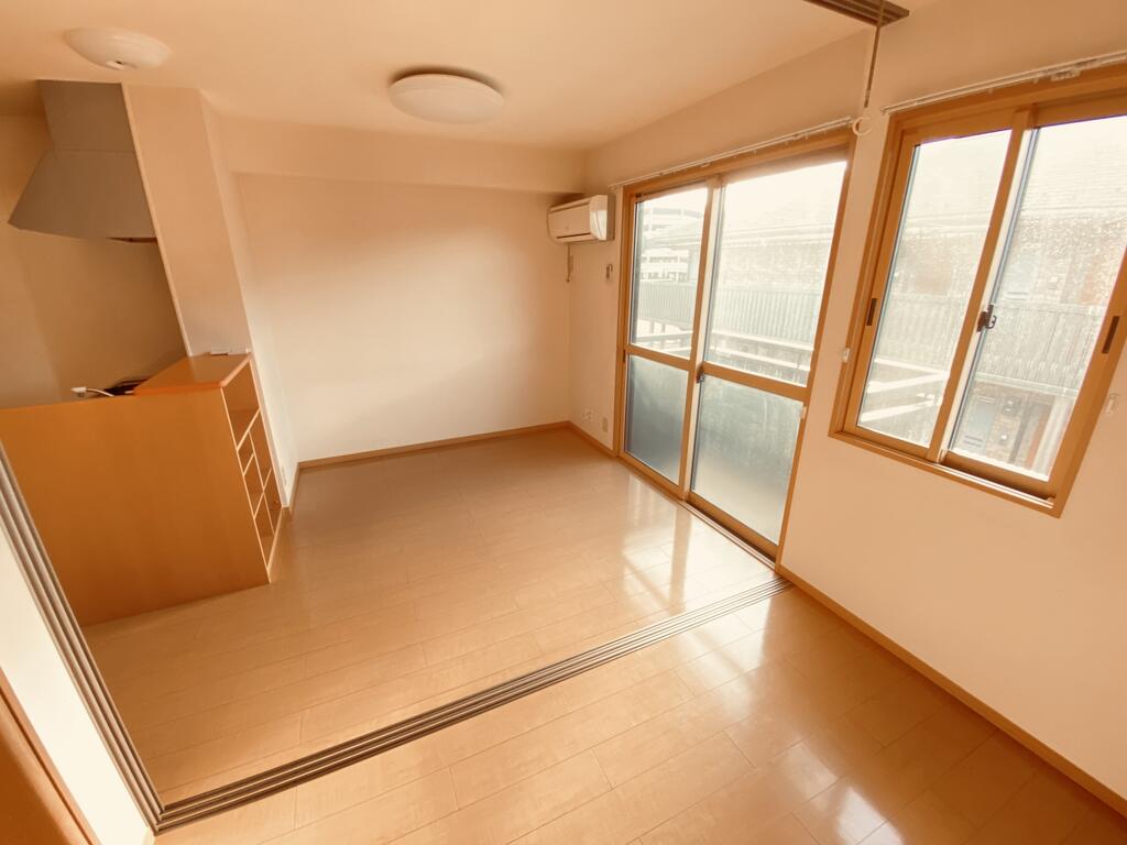 居室・リビング　※同間取り別部屋参考画像