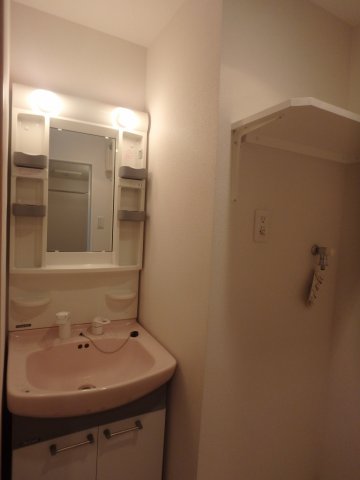 洗面設備　嬉しい独立洗面