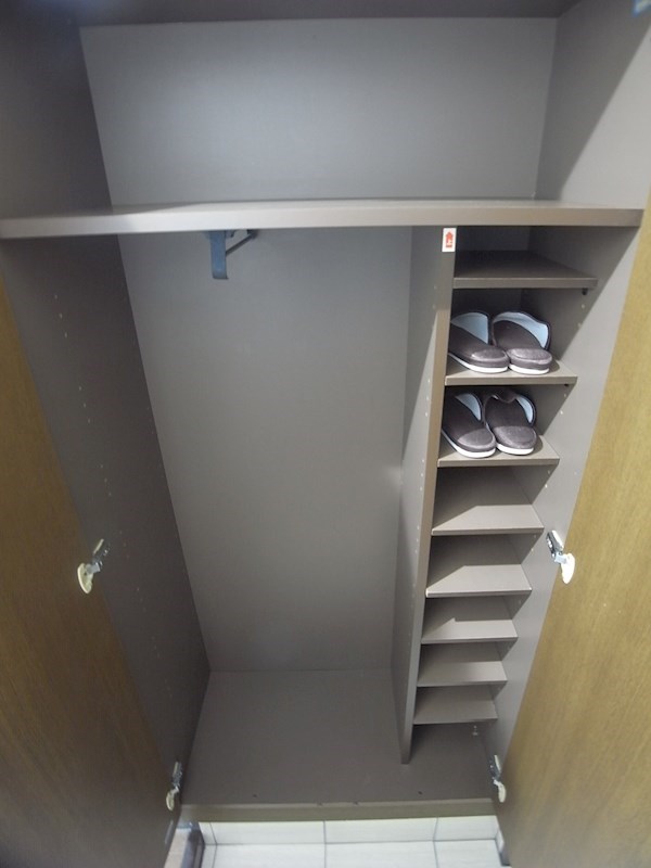 その他　シューズボックス兼クローゼット（内）