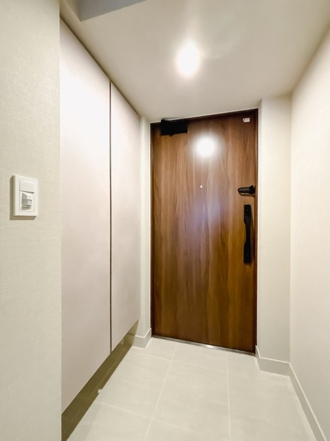 玄関　※写真は同タイプ住戸です。