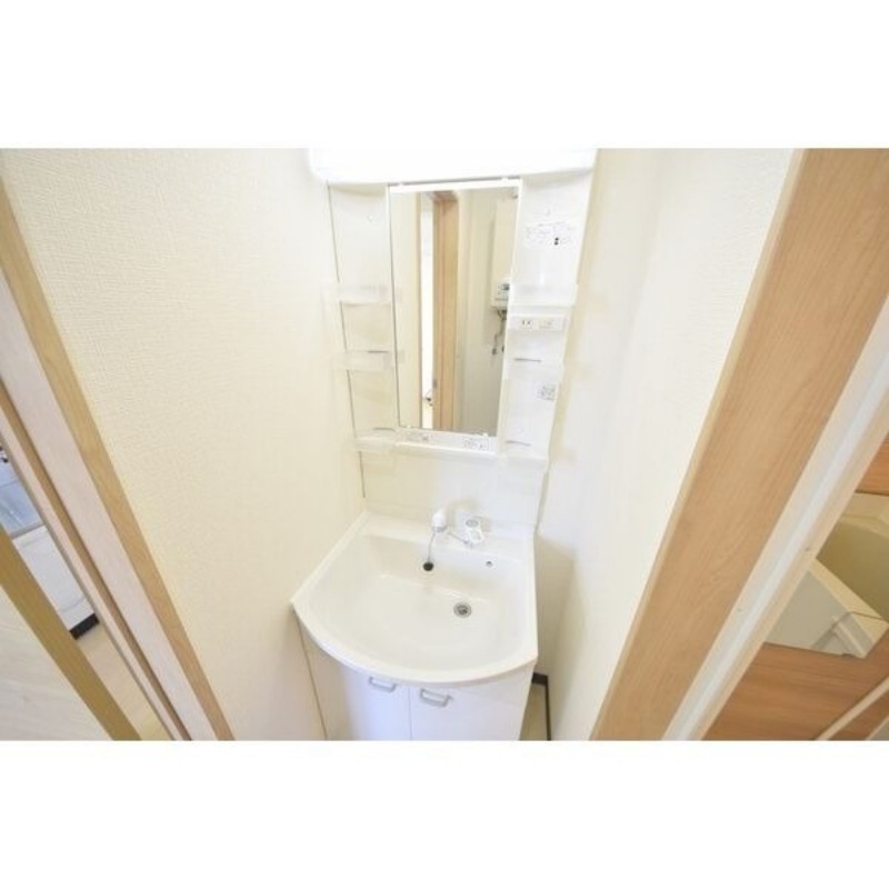 洗面設備　シャンプードレッサーです♪