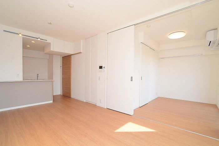 居室・リビング　居間です