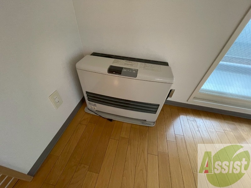 その他設備　灯油暖房です。札幌の寒い冬もこれで大丈夫！