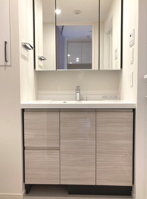 洗面設備　※写真は同タイプ住戸です。