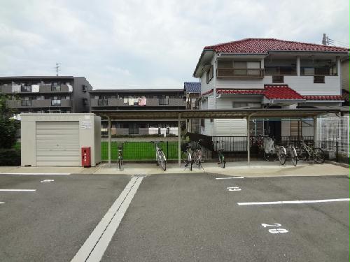 その他共有部分　屋根付き駐輪場