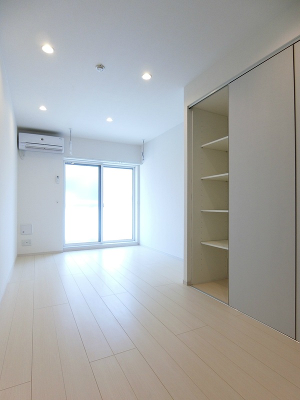 居室・リビング　居間です