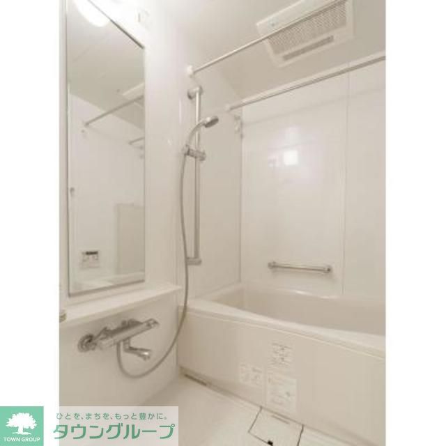 バス・シャワールーム　※写真は同タイプ住戸です。