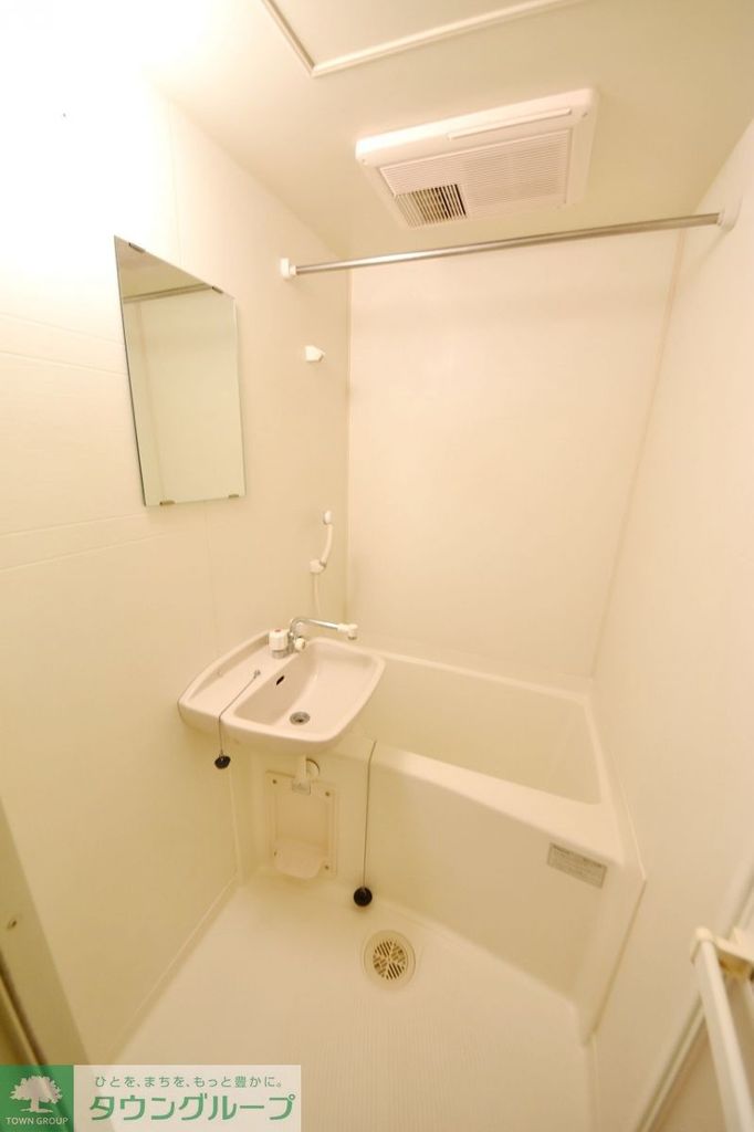 バス・シャワールーム　洗面