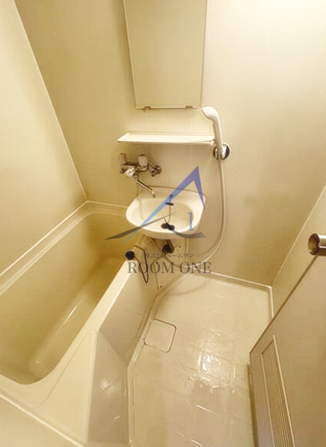 バス・シャワールーム　お風呂です。