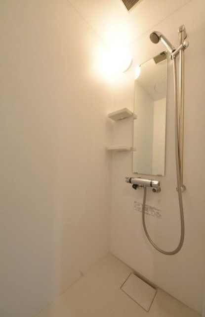 バス・シャワールーム　同仕様参考写真