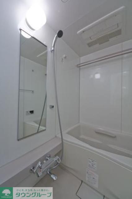 バス・シャワールーム　※写真は同タイプ住戸です。