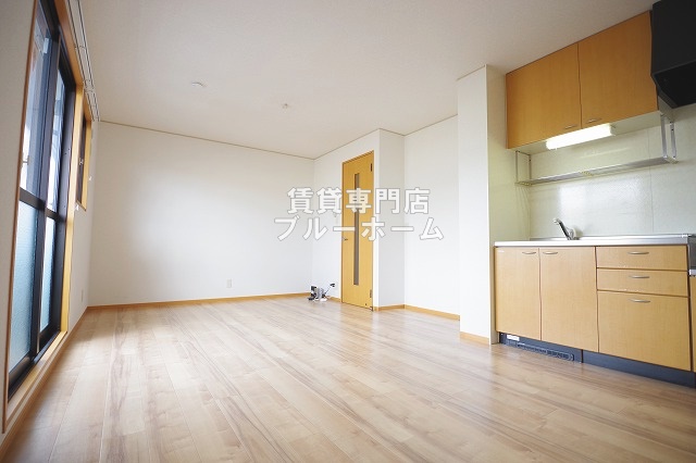 居室・リビング　リビングは広く大きく11.5帖ございます