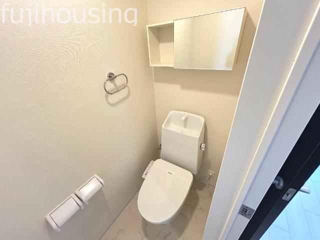 トイレ　シャワー付トイレ（イメージ）