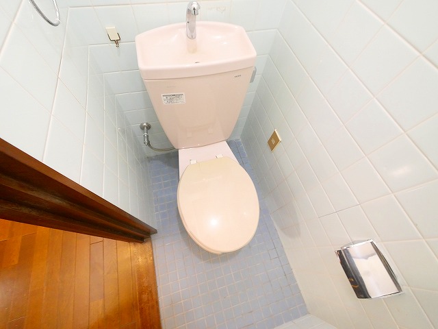 トイレ　トイレもきれいです