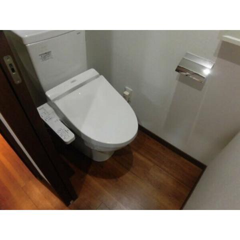 トイレ　トイレ