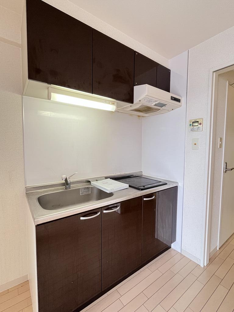 キッチン　※同建築物別部屋(同仕様)