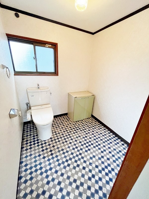 トイレ　★温水洗浄便座★