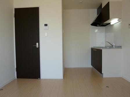 居室・リビング　フローリング７．５帖