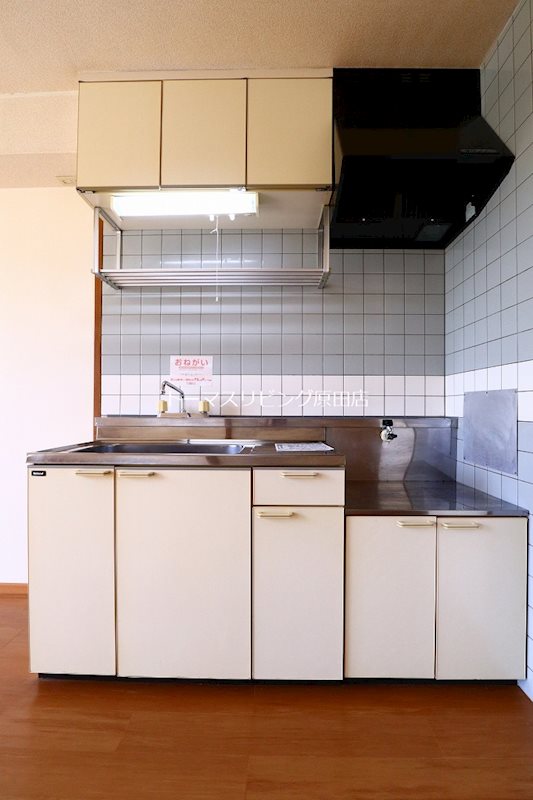 キッチン　103号室写真