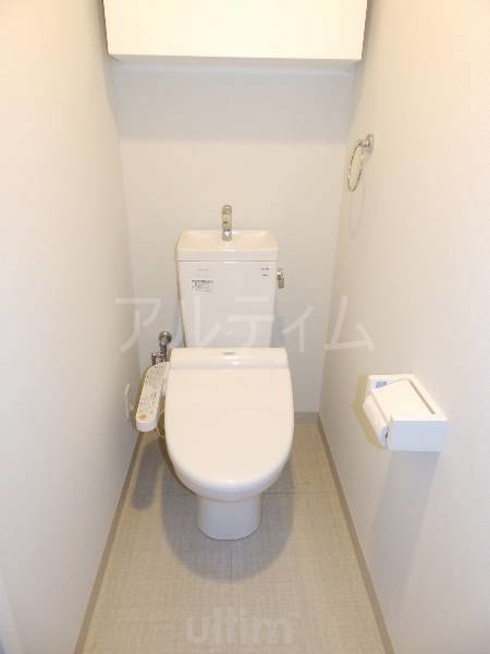 トイレ　※同タイプの他のお部屋です