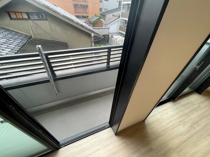 バルコニー　※同タイプの他のお部屋です