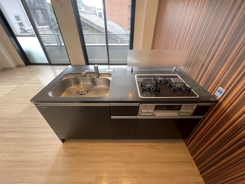 キッチン　※同タイプの他のお部屋です