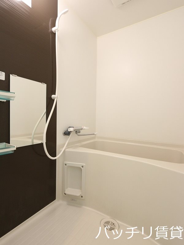 バス・シャワールーム　別号室の写真のため現状優先