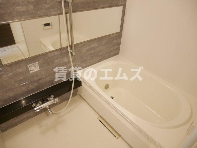 バス・シャワールーム　シャーメゾンウィステリアの風呂