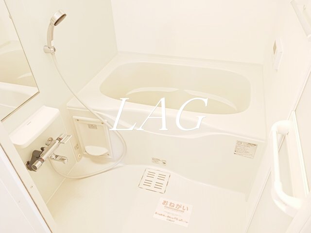 バス・シャワールーム　お風呂です。