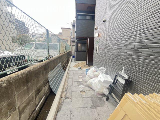 エントランス　清潔なエントランスです