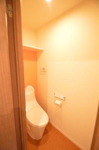 トイレ　ウォシュレット