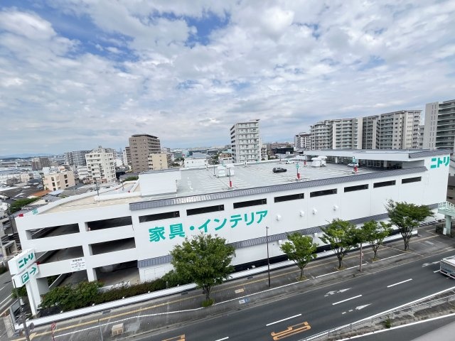 ホームセンター　ニトリ伊丹駅前店（ホームセンター）まで650m