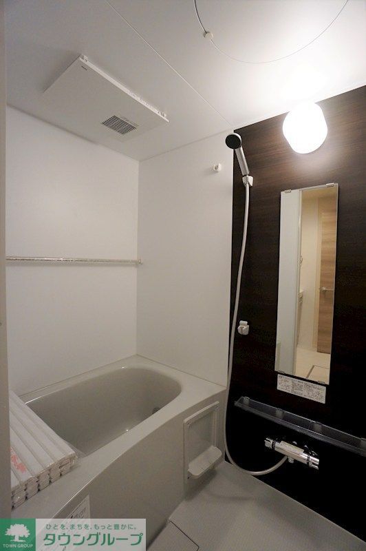 バス・シャワールーム　風呂蓋撤去