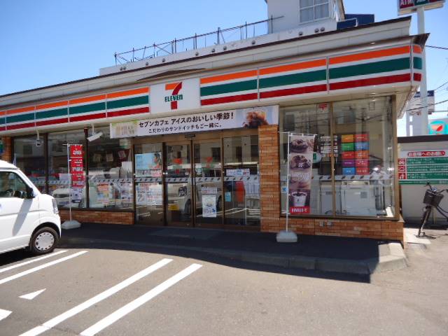 コンビニ　セブンイレブン札幌北29条店（コンビニ）まで675m