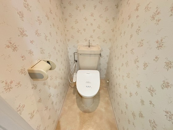 トイレ　※別部屋の写真です