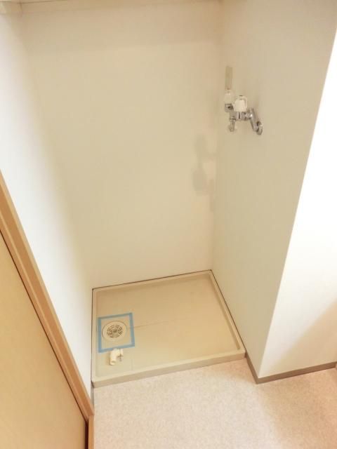 その他設備　室内洗濯機置場有