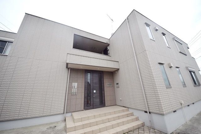 建物外観　★お部屋探しはタウンハウジング高幡不動店まで★
