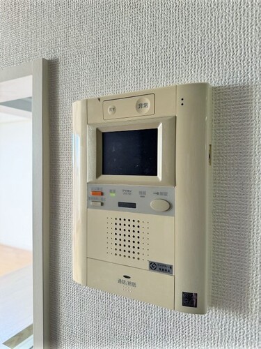 セキュリティ　ＴＶモニタ付インターホン　※前回募集時2024年1月の写真